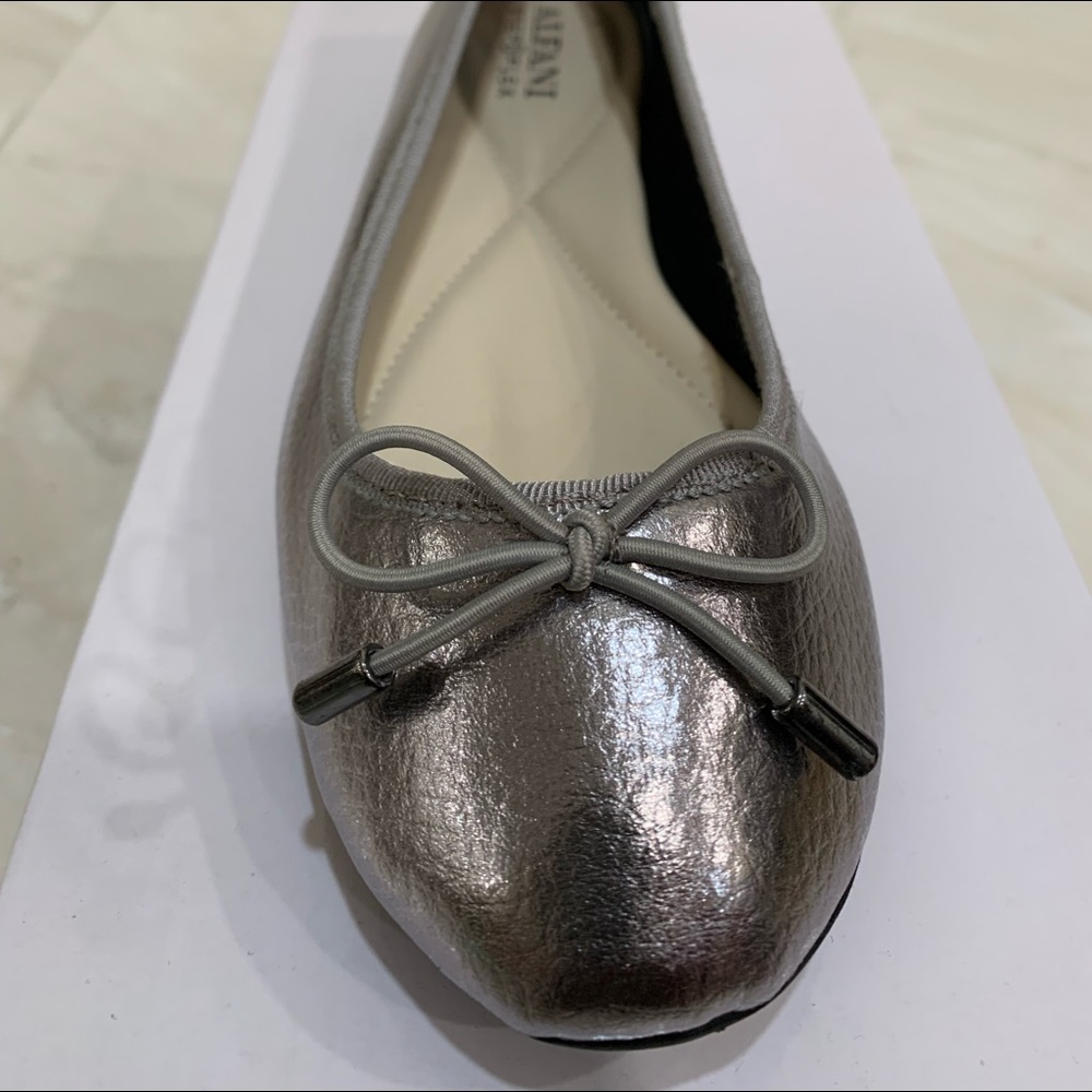 Alfani Aleaa Leather Ballet Flat In Pewter S: 51/2